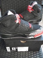2012 NIKE AIR JORDAN SON OF MARS BRED US 8,5 Gr. 42 BLACK RED CEMENT
