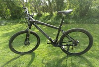 Cannondale Mountainbike in schwarz wie neu