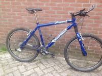 NUR 500 km ! Cannondale F600 SL Furio, Fatty Head Shok, Shimano XT 27 G, TOP !