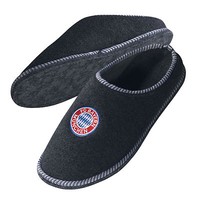 FC Bayern München Hausschuhe / Pantoffeln / Filzpantoffeln mit gesticktem Wappen