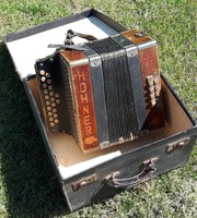 Nostalgie HOHNER KNOPF-AKKORDEON Club Modell I                 