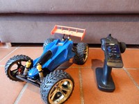 tolles rc car 1:10 Elektro 2,4GHz Funk