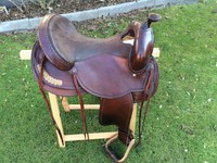 Neuw. Westernsattel SQ/ FQ /QH KW2 Deuber C1330  Araber schmales Warmblut Traber