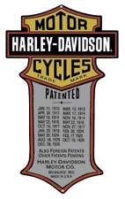 Harley-Davidson® Willie G® Skull Tin SignButton Round 2011021