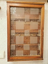 Wandschrank antik - Produktdaten und Eigenschaften bei yopi.de