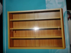 Sammlervitrine Buche - Produktdaten und Eigenschaften bei yopi.de