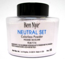 Ben Nye Translucent Powder