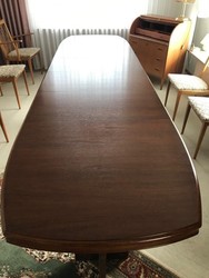 Esszimmertisch oval - Produktdaten und Eigenschaften bei yopi.de