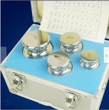 15kg 4Pcs Calibration Weight Set Stainless Steel Calibration Weight Set with Aluminium Alloy Case F1 High Precision Grade Calibration Weight Set 1kg- 5kg 4 Pcs for Balance Scale,11kg 22kg